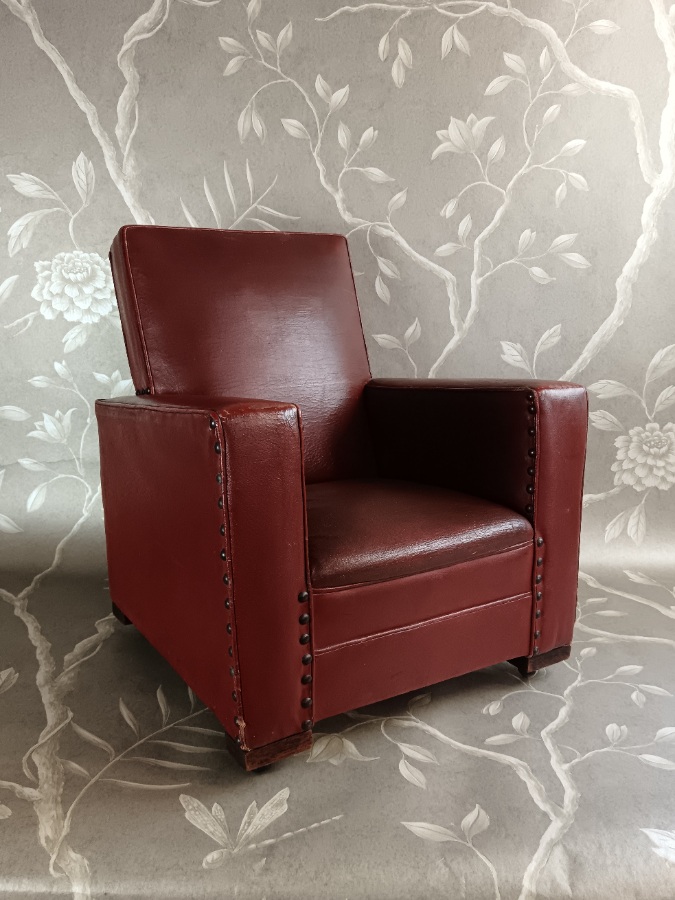 Small Art Deco Period Childs Leather Armchair (3).jpg